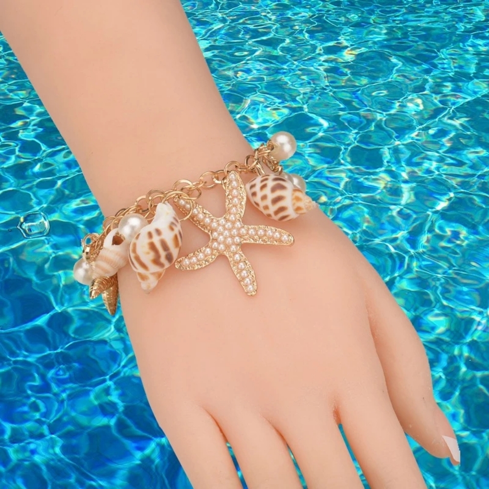 Gold Starfish Seashell Chain Bracelet